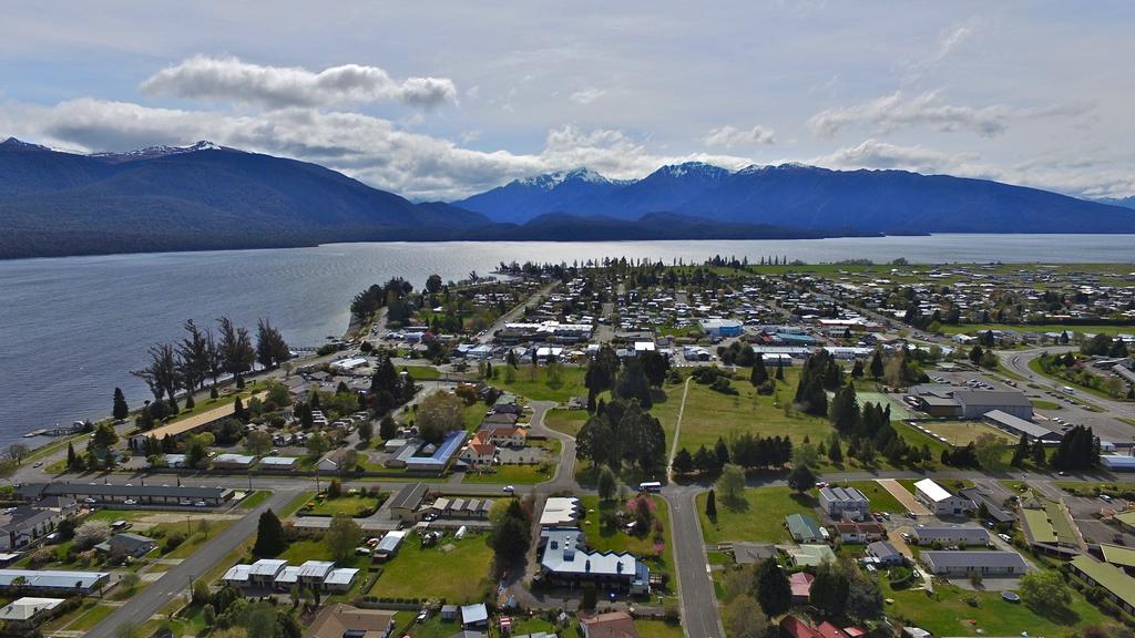 Asure Explorer Motel & Apartments Te Anau Exterior foto